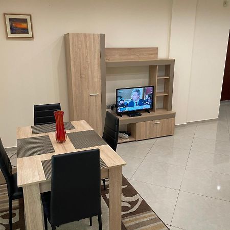 Becentral! By Rv Apartments Varna Extérieur photo