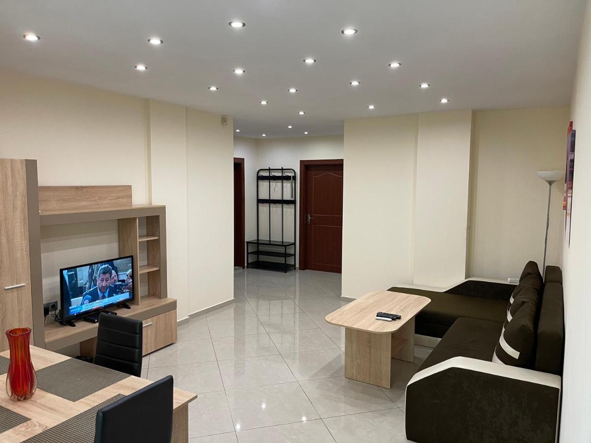 Becentral! By Rv Apartments Varna Extérieur photo